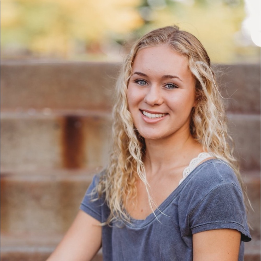 Meet your Posher, Anna